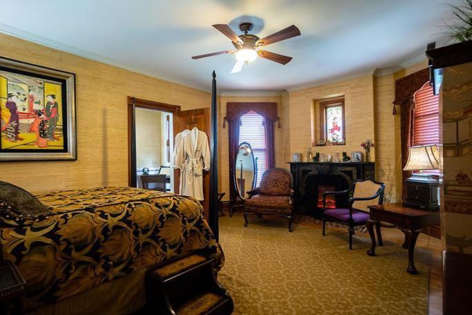 Historic Webster House Bed And Breakfast Inn Bay City Exteriör bild